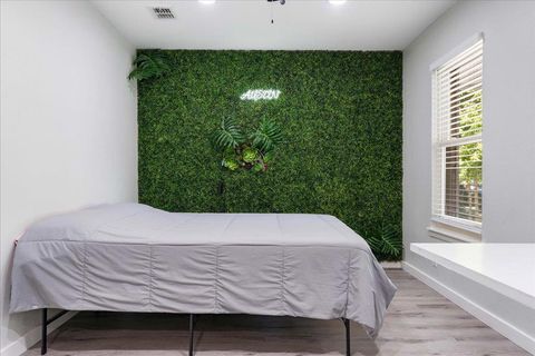 Tiny photo for 3400 Laguna DR, Austin, TX 78741 (MLS # 7516706)