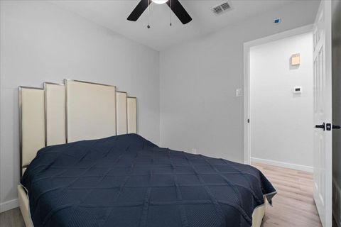 Tiny photo for 3400 Laguna DR, Austin, TX 78741 (MLS # 7516706)