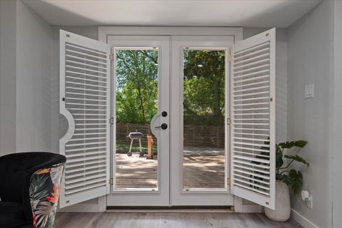Tiny photo for 3400 Laguna DR, Austin, TX 78741 (MLS # 7516706)