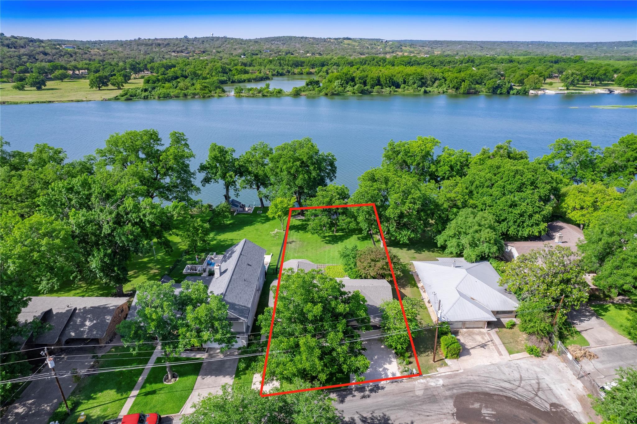 1214 Pecan DR