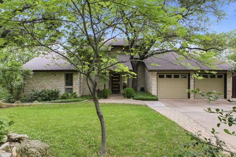 Photo of 2615 Deerfoot TRL, Austin, TX 78704 (MLS # 9093790)