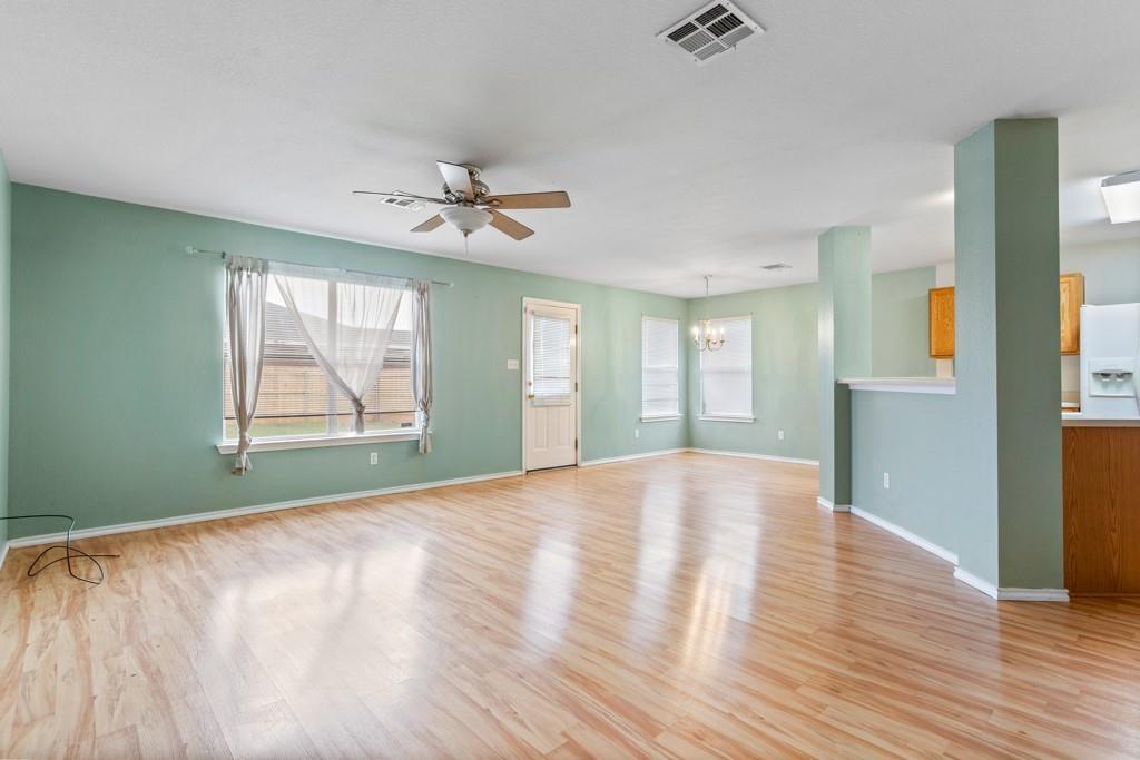 Photo 1 of 14 — 227 Meadow Park DR, Georgetown, TX 78626