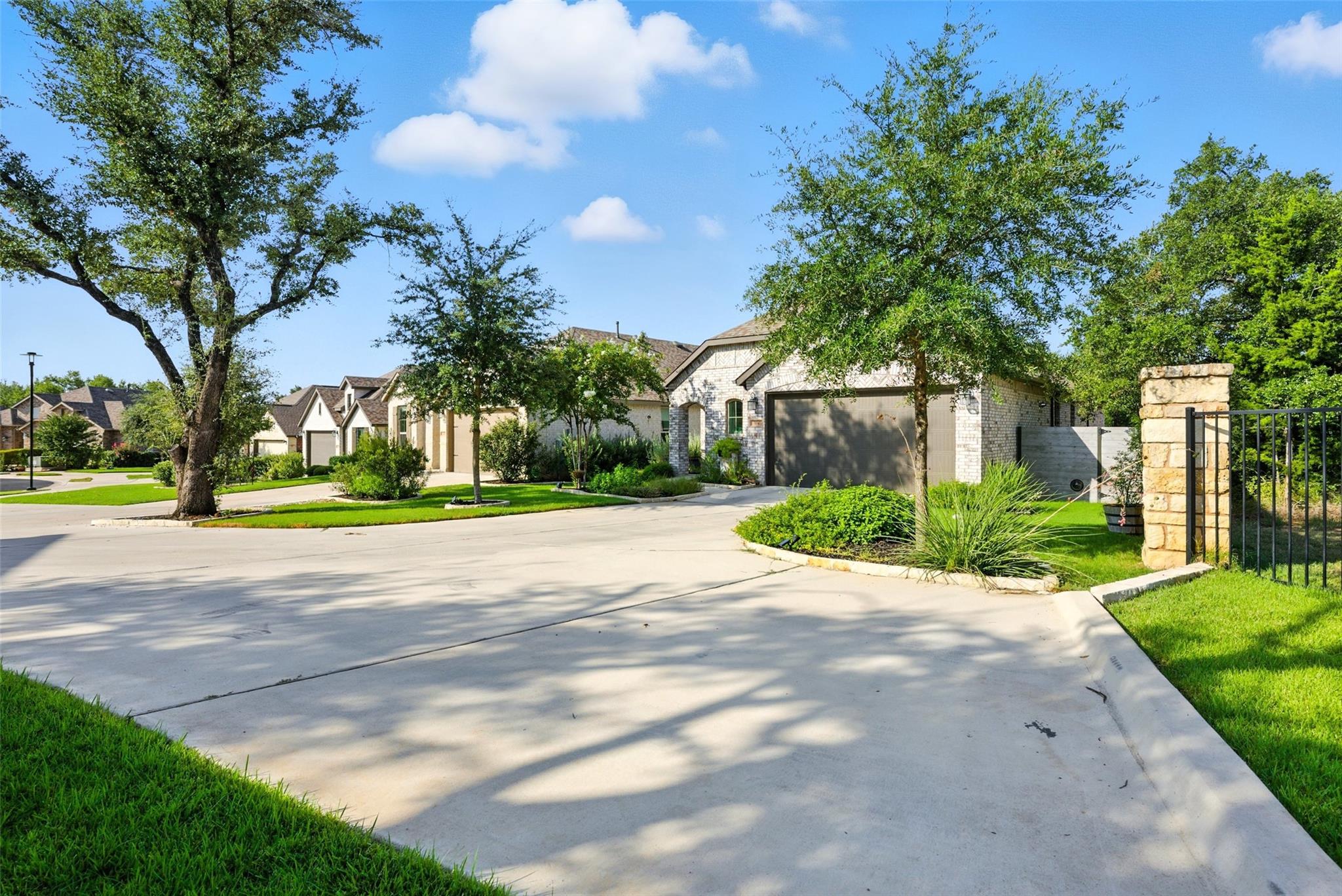 104 Arrowhead Mound RD