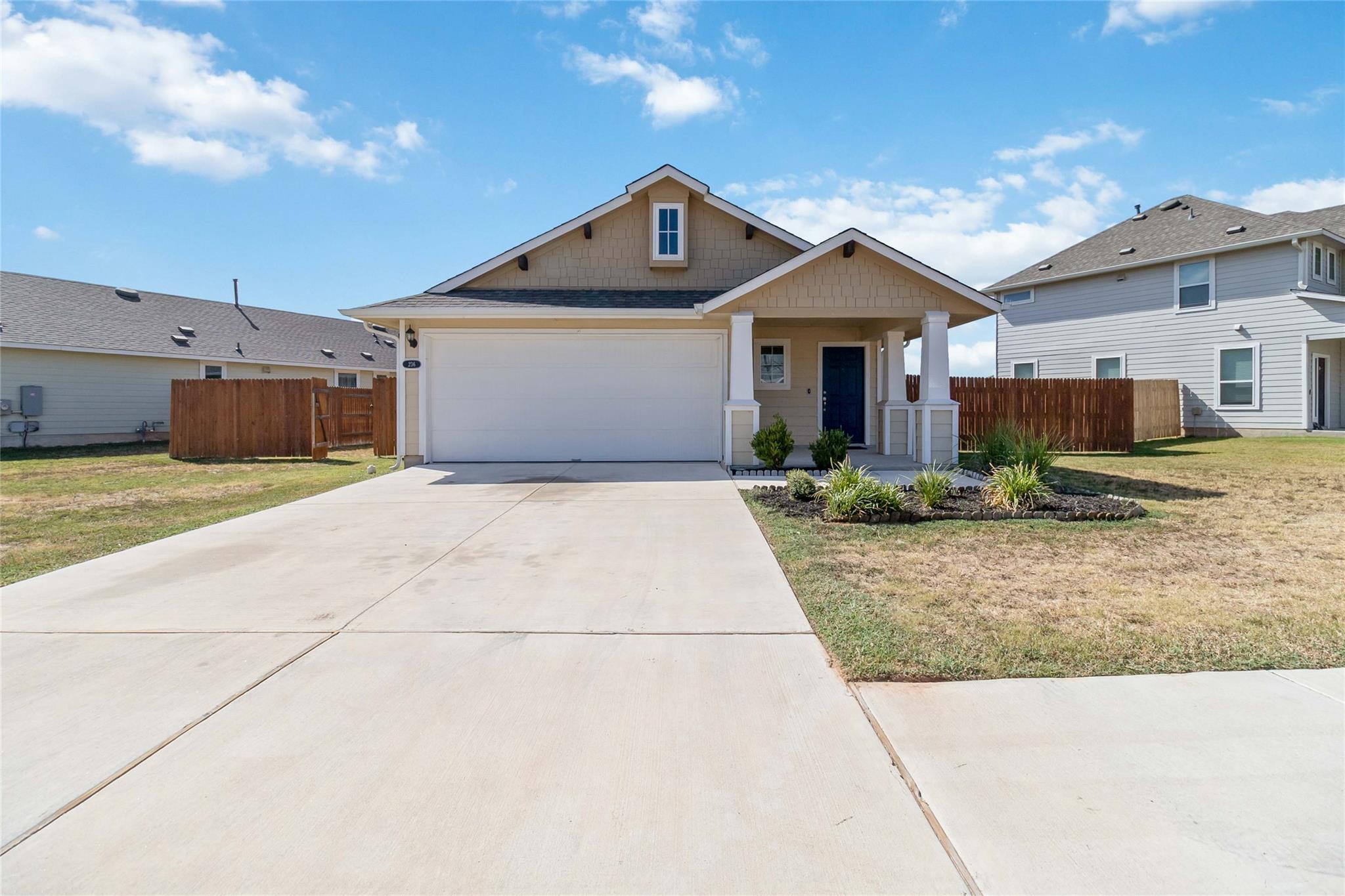 236 Trailside LN