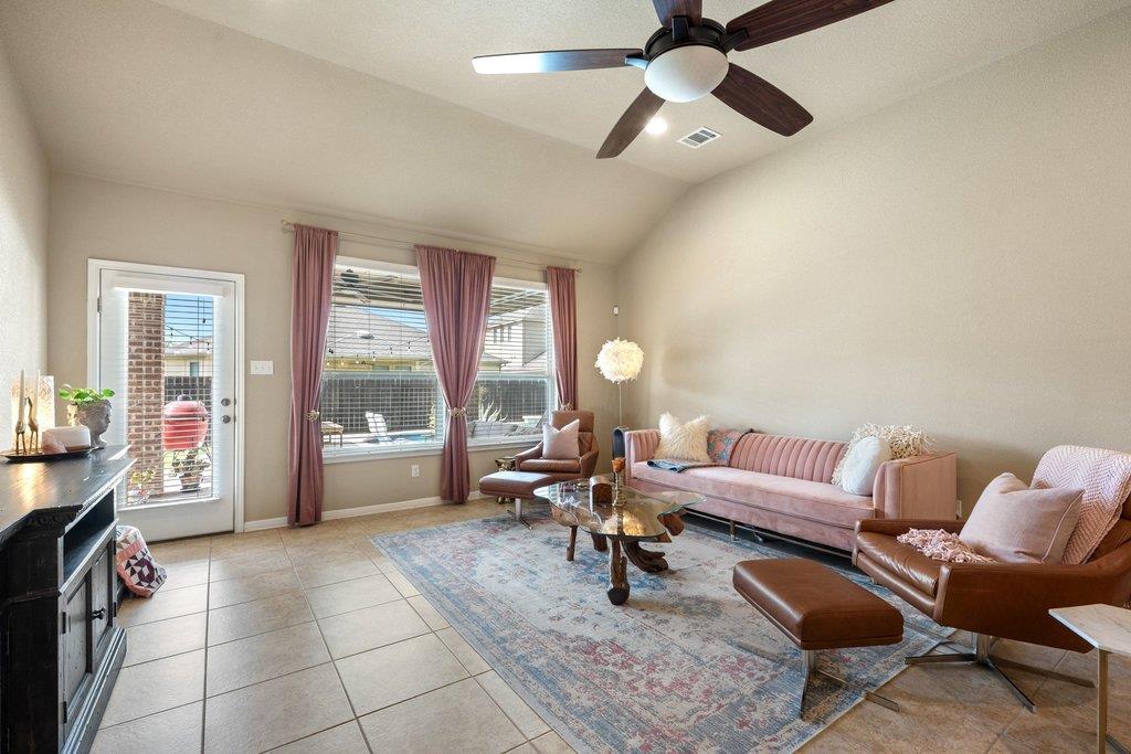 13808 Field Stream LN