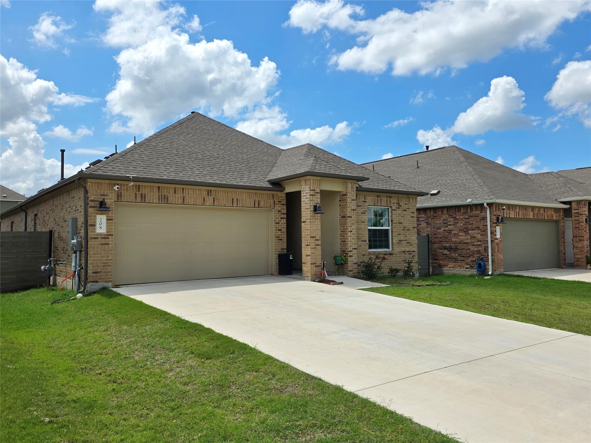 208 Wolf Springs RD