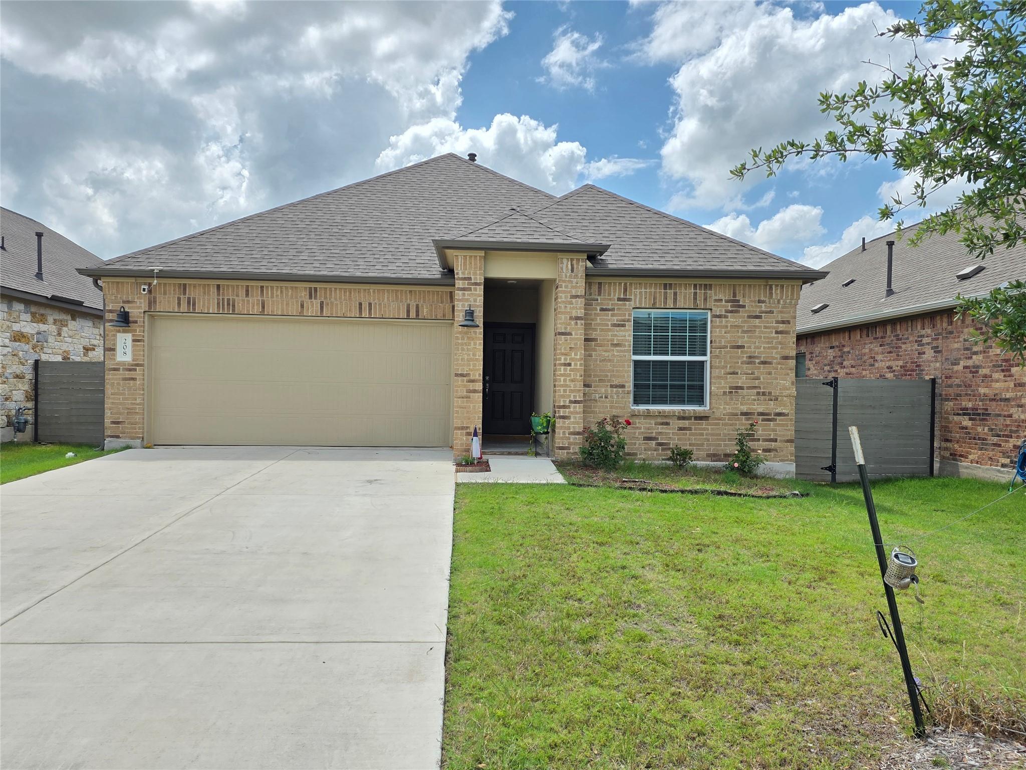 208 Wolf Springs RD