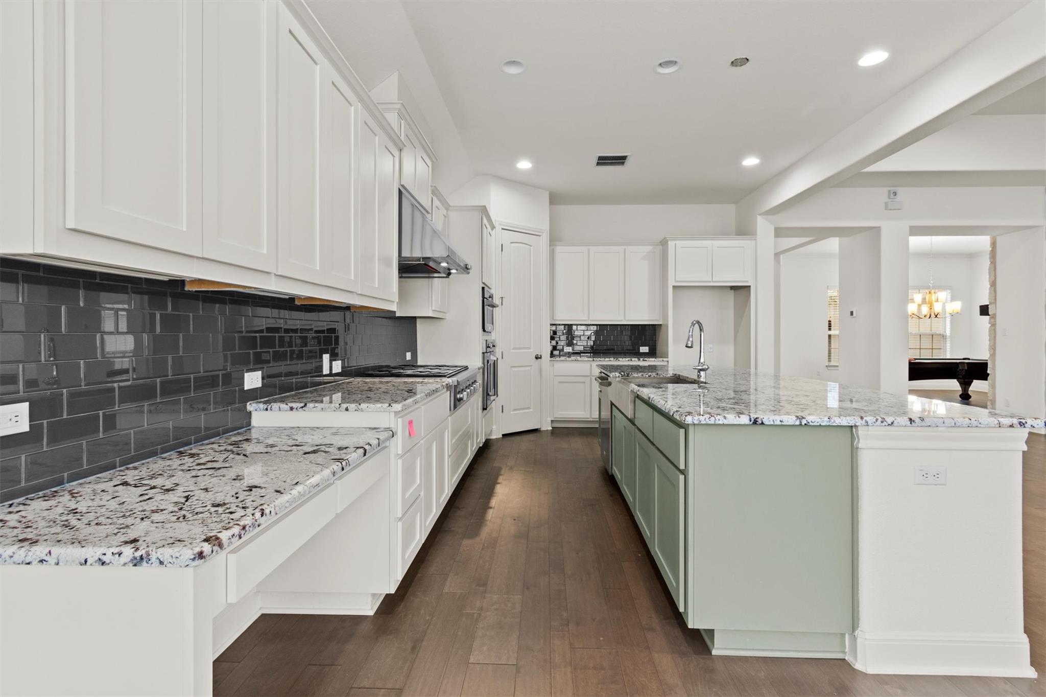 4705 Napoli Shore DR