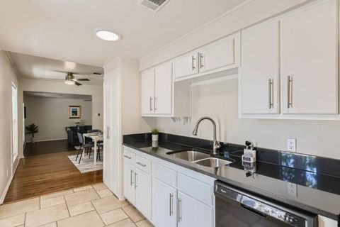 Tiny photo for 1202 Loma DR, Austin, TX 78741 (MLS # 9852352)