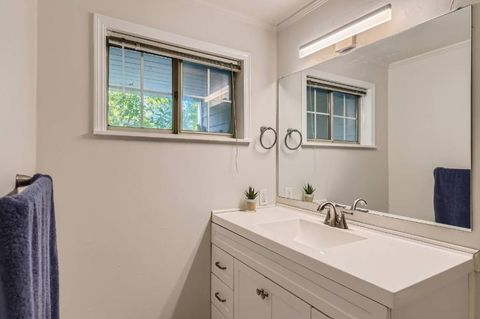 Tiny photo for 1202 Loma DR, Austin, TX 78741 (MLS # 9852352)