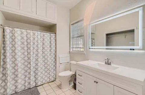 Tiny photo for 1202 Loma DR, Austin, TX 78741 (MLS # 9852352)
