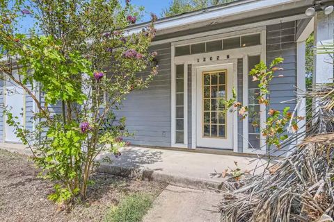 Tiny photo for 1202 Loma DR, Austin, TX 78741 (MLS # 9852352)