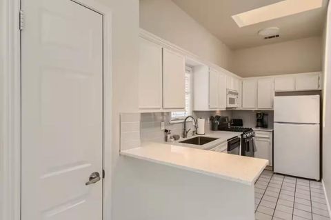 Tiny photo for 1202 Loma DR, Austin, TX 78741 (MLS # 9852352)