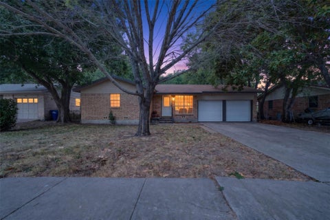 Photo of 506 Creek ST, Copperas Cove, TX 76522 (MLS # 7764051)