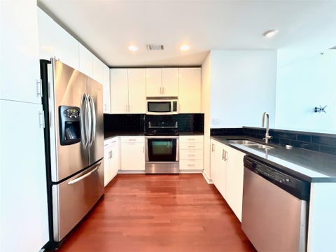 Tiny photo for 360 Nueces ST #4008, Austin, TX 78701 (MLS # 3518052)