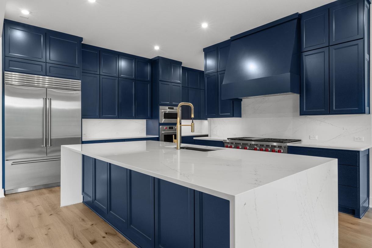 3725 Salento CV