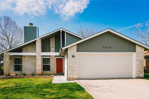 Photo of 1410 Bellmar DR, Round Rock, TX 78664 (MLS # 3371285)