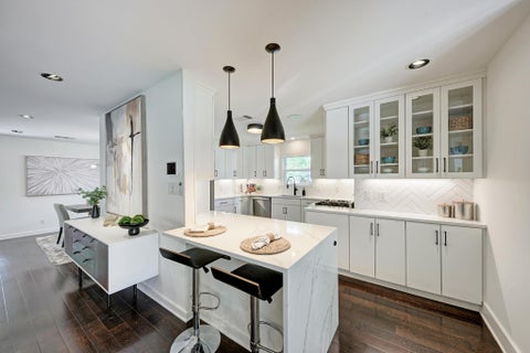Tiny photo for 2508 Spring Creek DR, Austin, TX 78704 (MLS # 5985803)