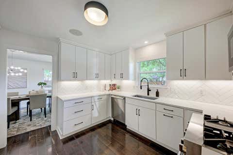 Tiny photo for 2508 Spring Creek DR, Austin, TX 78704 (MLS # 5985803)