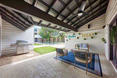 Tiny photo for 2508 Spring Creek DR, Austin, TX 78704 (MLS # 5985803)