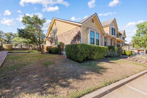 Photo of 11901 Swearingen DR #39, Austin, TX 78758 (MLS # 2177303)
