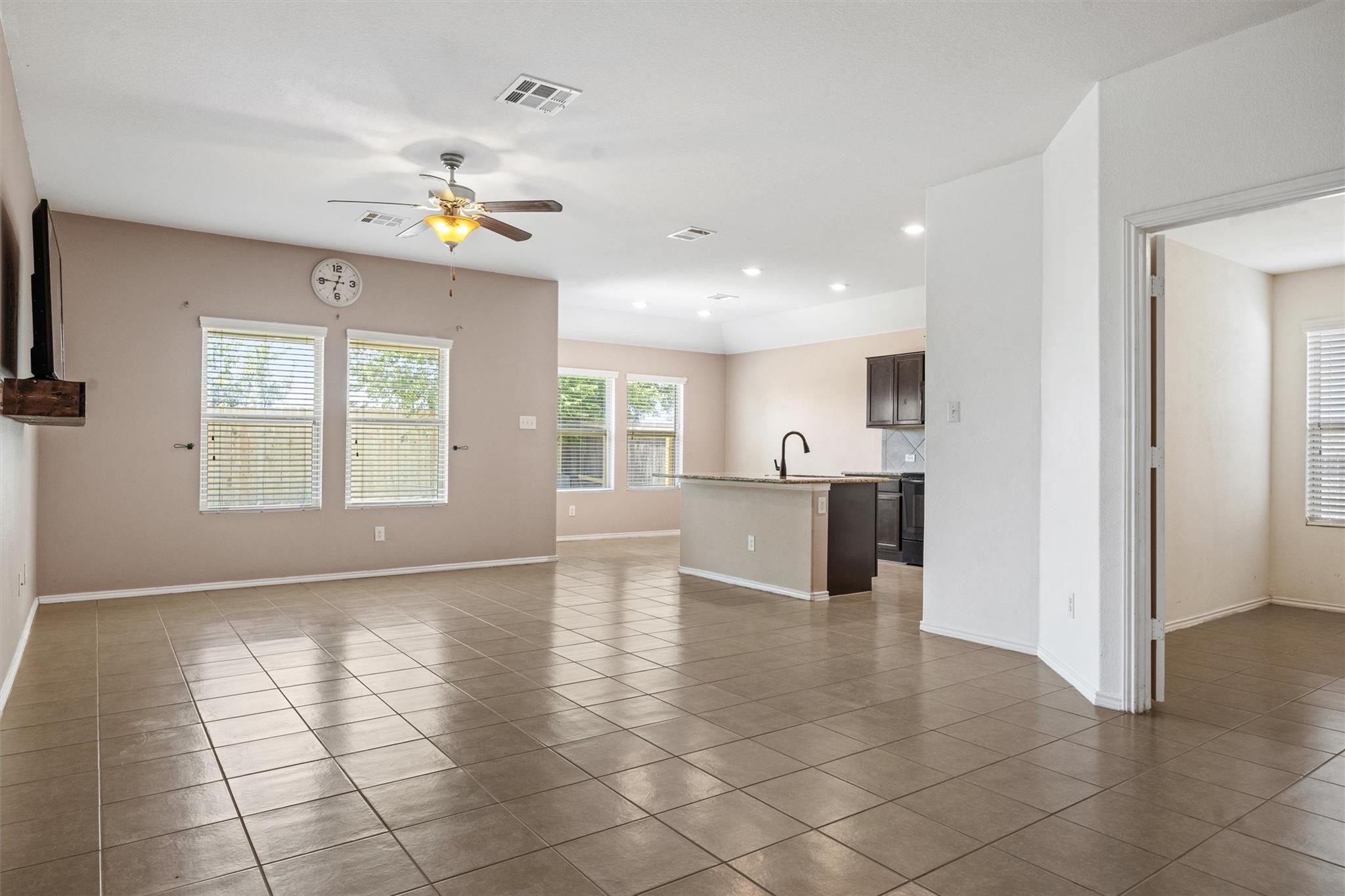 444 Druse LN