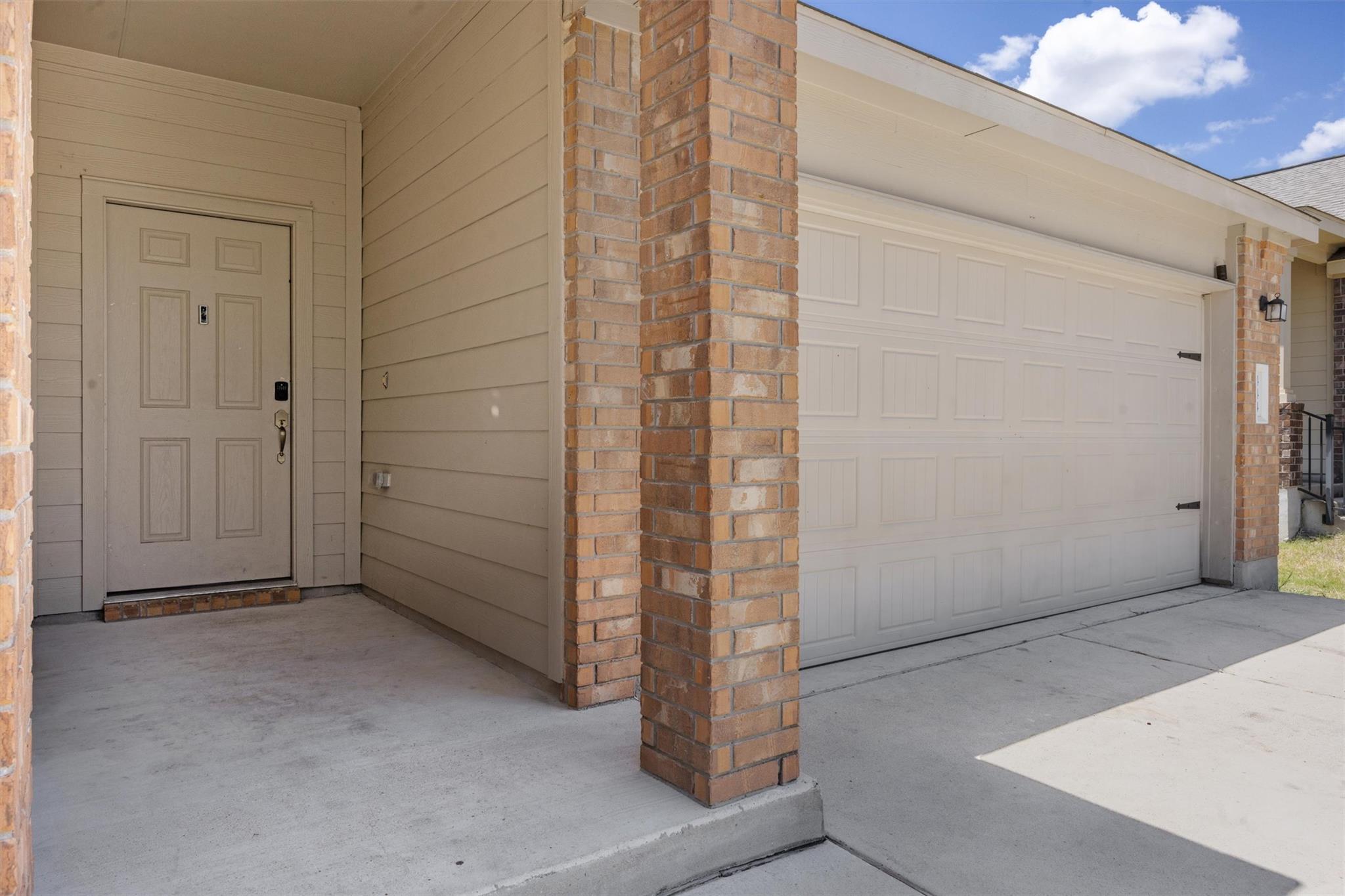 444 Druse LN