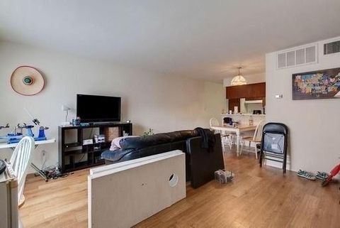 Photo of 2207 Leon ST #304, Austin, TX 78705 (MLS # 9931274)