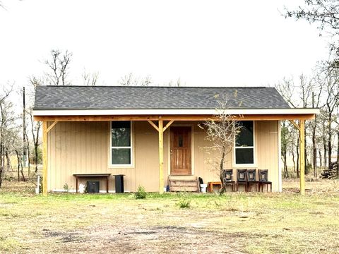 Photo of 145 Campion LN, Dale, TX 78616 (MLS # 7255880)