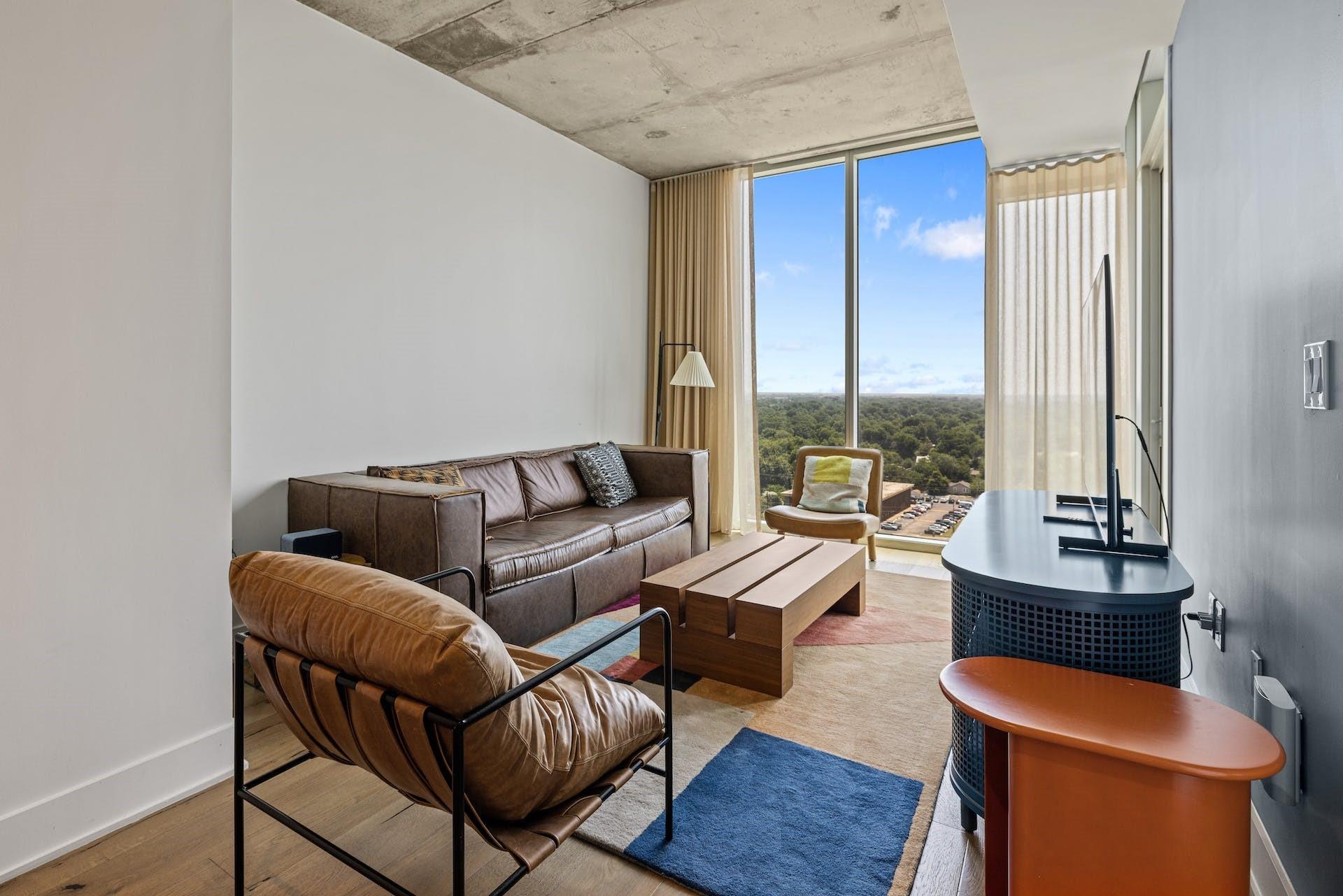 48 East Ave 1607