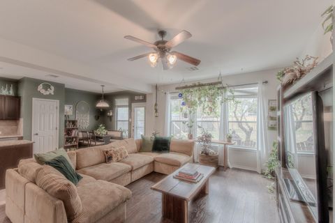 Photo of 616 Bayou Bend DR, Buda, TX 78610 (MLS # 3000919)