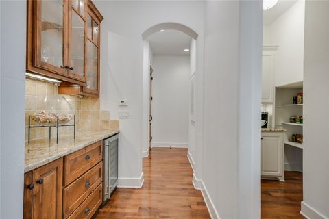 Tiny photo for 6504 Lantern View DR, Jonestown, TX 78645 (MLS # 5886527)