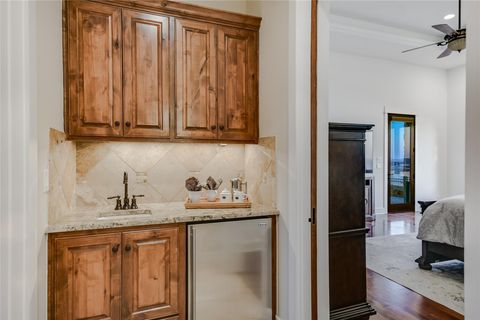 Tiny photo for 6504 Lantern View DR, Jonestown, TX 78645 (MLS # 5886527)