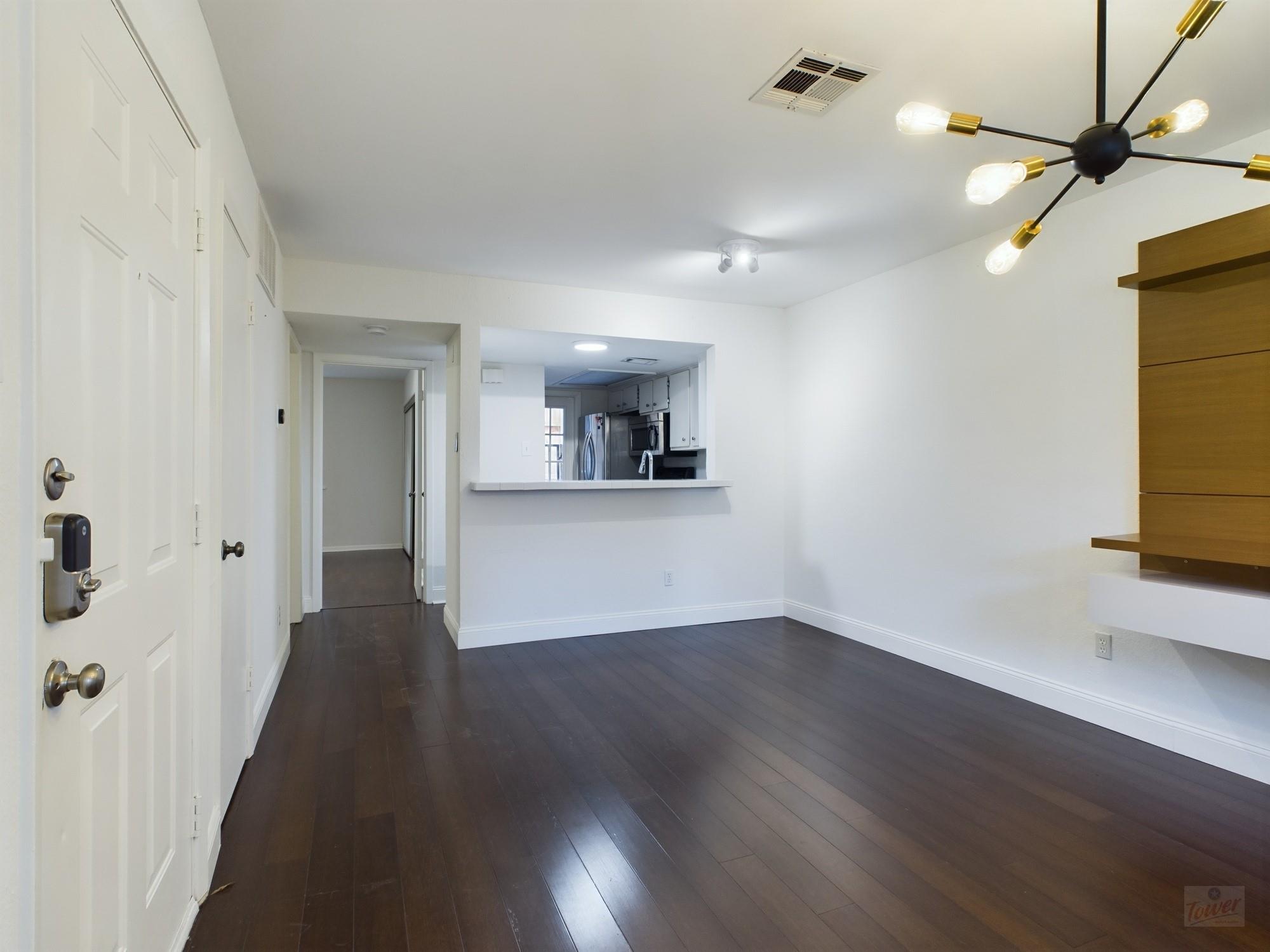 2104 CULLEN Ave 117