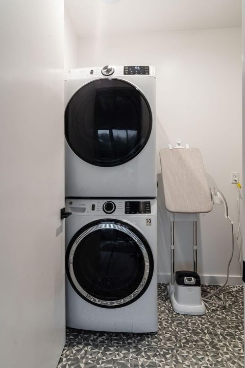 Tiny photo for 1706 Brassie ST, Austin, TX 78741 (MLS # 3271897)