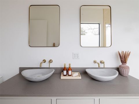 Tiny photo for 1706 Brassie ST, Austin, TX 78741 (MLS # 3271897)