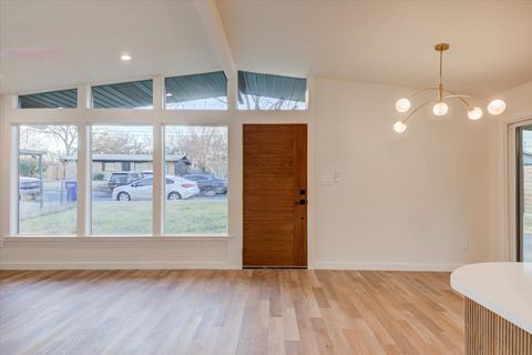 Tiny photo for 1719 Meander DR, Austin, TX 78721 (MLS # 3337373)