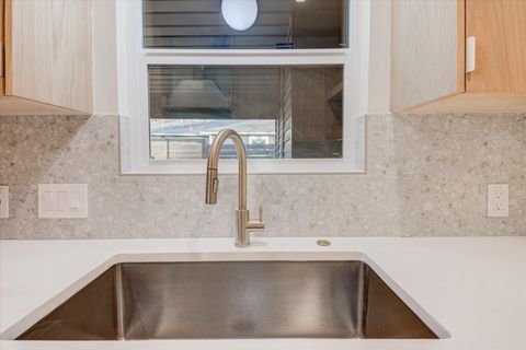 Tiny photo for 1719 Meander DR, Austin, TX 78721 (MLS # 3337373)