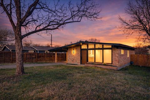 Tiny photo for 1719 Meander DR, Austin, TX 78721 (MLS # 3337373)