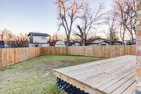 Tiny photo for 1719 Meander DR, Austin, TX 78721 (MLS # 3337373)