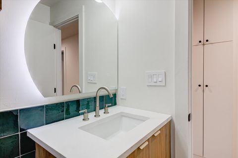 Tiny photo for 1719 Meander DR, Austin, TX 78721 (MLS # 3337373)