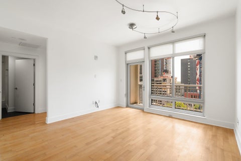 Tiny photo for 603 Davis ST #1105, Austin, TX 78701 (MLS # 3523001)