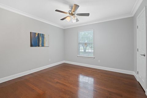 Tiny photo for 1101 Mahan DR, Austin, TX 78721 (MLS # 3269459)