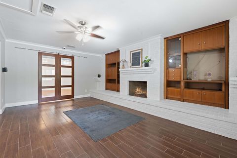 Tiny photo for 1101 Mahan DR, Austin, TX 78721 (MLS # 3269459)