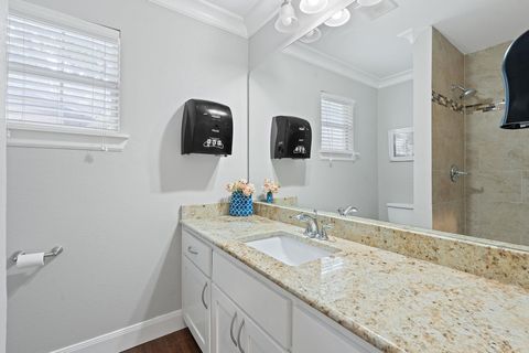 Tiny photo for 1101 Mahan DR, Austin, TX 78721 (MLS # 3269459)