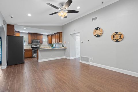 Tiny photo for 1101 Mahan DR, Austin, TX 78721 (MLS # 3269459)