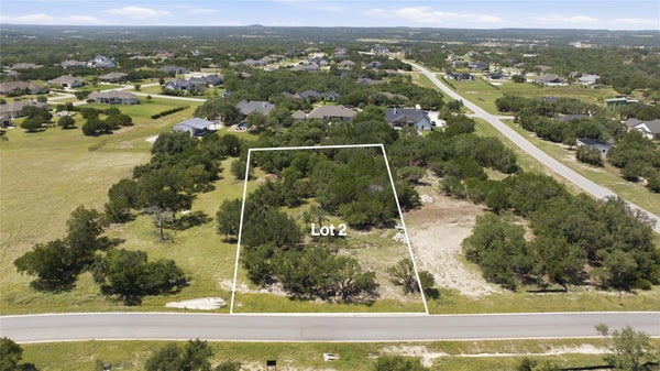 365 JOYA DR, LIBERTY HILL, TX 78642 - Image e084d04e94c87f3e4a2818eccc92d8cf/3243521023