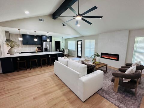 224 Clear Springs RD Georgetown TX 78628