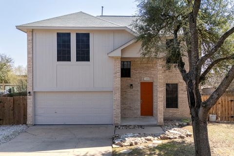Photo of 3005 NORFOLK DR, Austin, TX 78745 (MLS # 4153108)