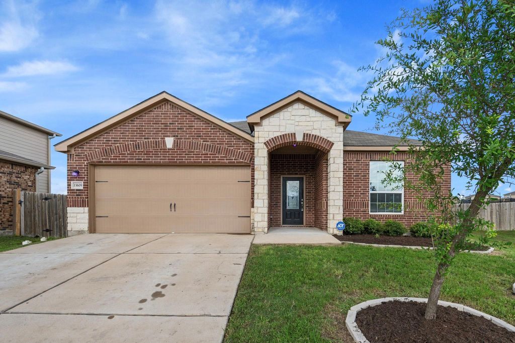 Photo for 13609 Henry A. Wallace LN, Manor, TX 78653 (MLS # 7468082)